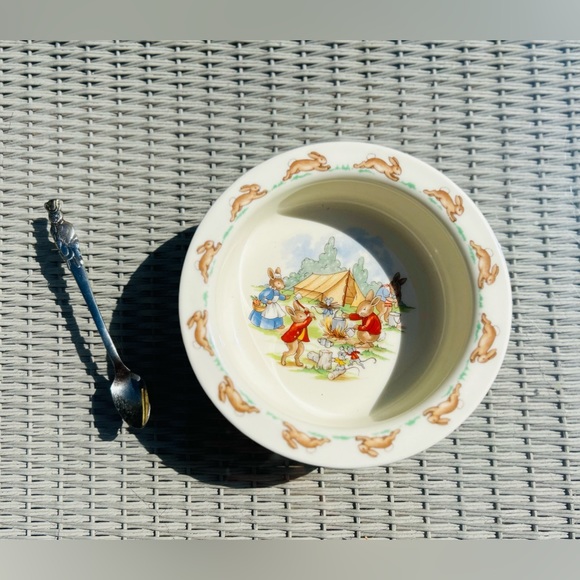 Vintage Royal Doulton Bunnykins 1984 2 pc nursery set box bowl spoon campsite - Picture 3 of 5